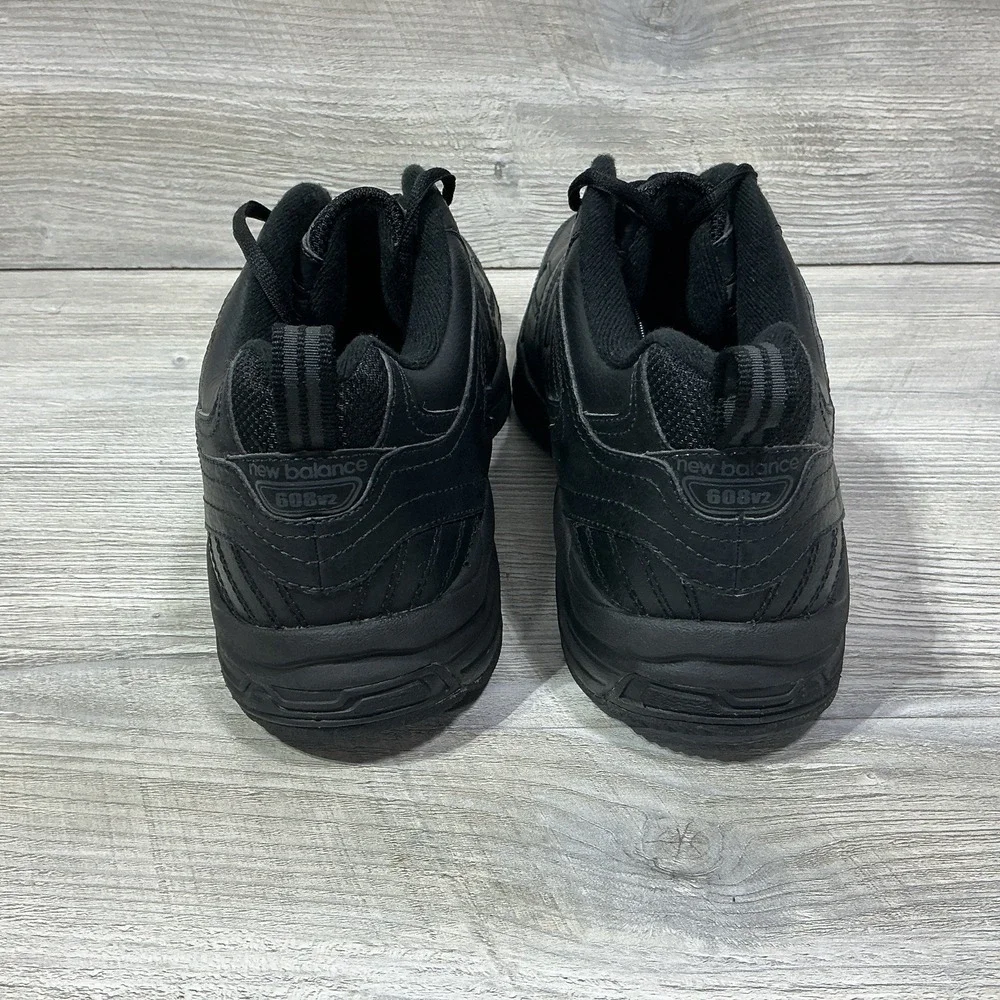 New Balance 608V2 Men's Triple Black Leather Size 13 4E Sneakers Shoes MX608V2B
